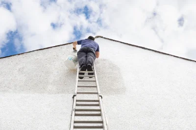 Peinture extérieure à Saint-Aventin — façades et ravalement